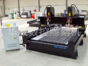 内江隆昌县双头立体多功能石材雕刻机HW-1325-2Z